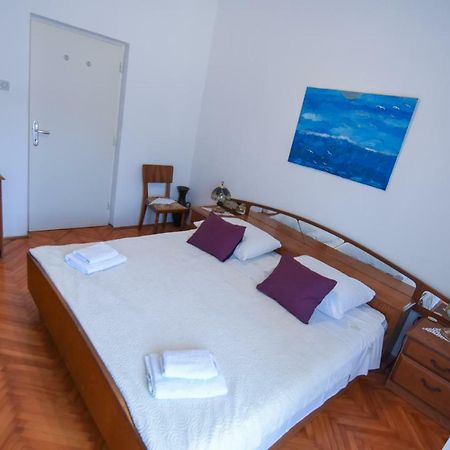 F-Holiday Apartment Zadar Eksteriør bilde
