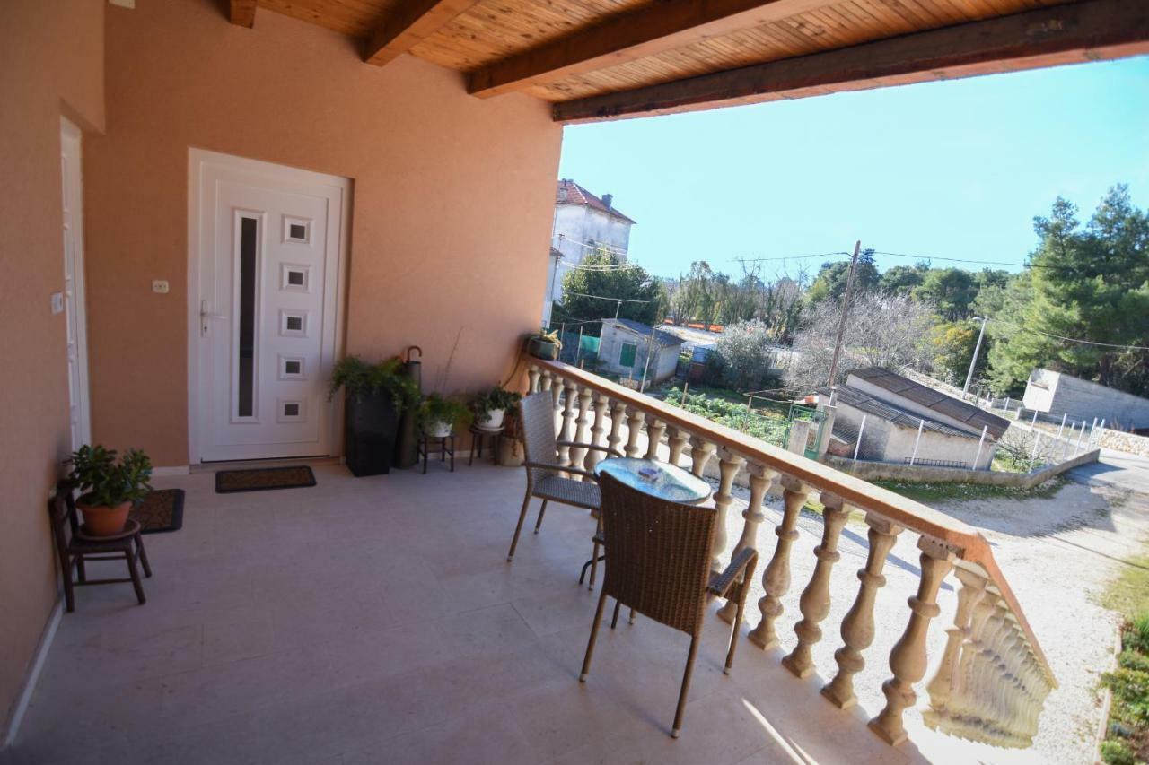 F-Holiday Apartment Zadar Eksteriør bilde
